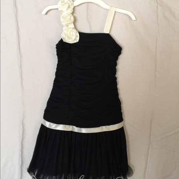 Amy Byer Other - Iz by Amy Byer dress